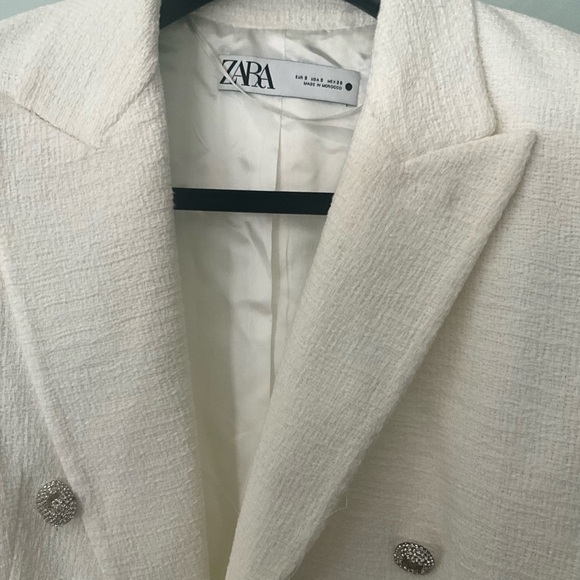 Zara Off-White Textured Jacket - Picture 3 of 4